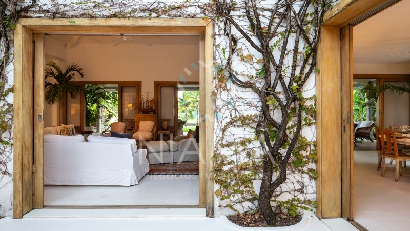 casas trancoso aluguel