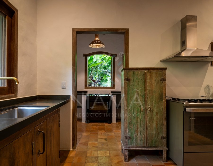 casas trancoso aluguel